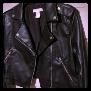 Motorcycle jacket